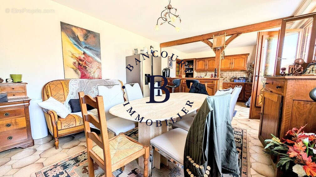 Appartement à BRIVE-LA-GAILLARDE