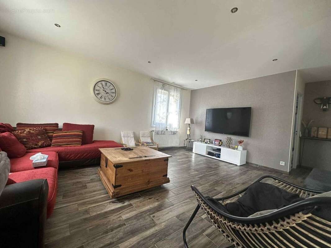 Maison à TREMENTINES