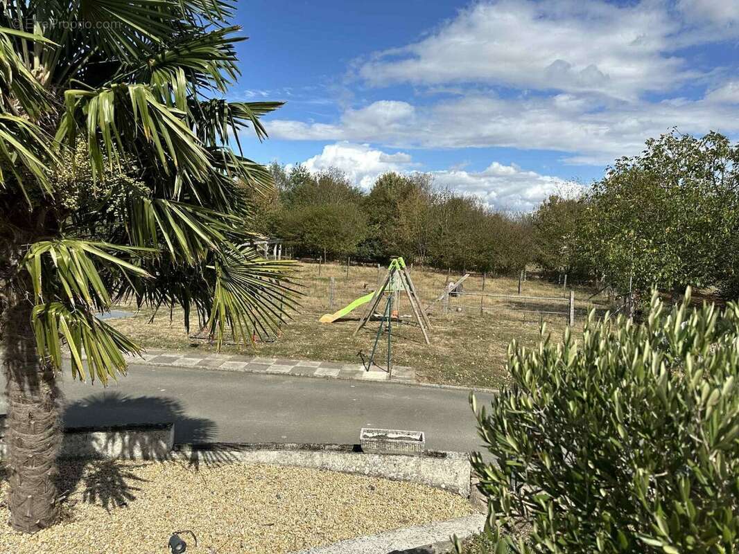 Maison à TREMENTINES