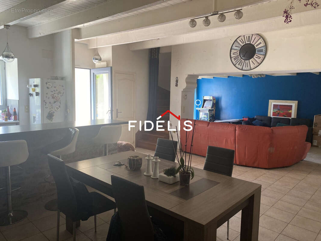 Maison à SAINT-PERE