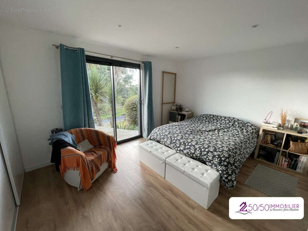 Maison à PLOUNEVEZ-LOCHRIST