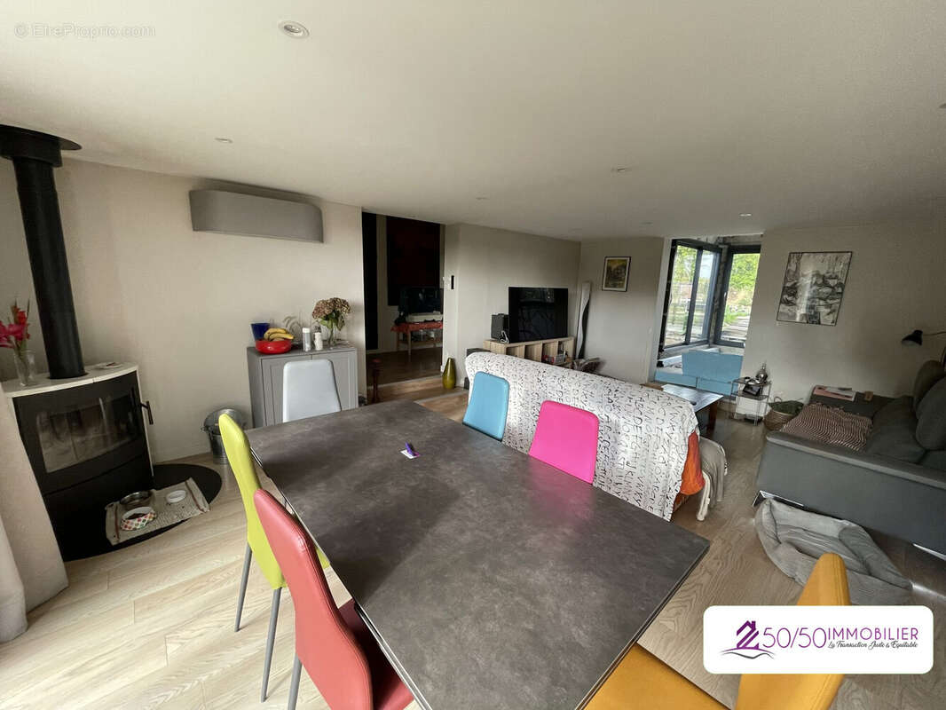 Maison à PLOUNEVEZ-LOCHRIST