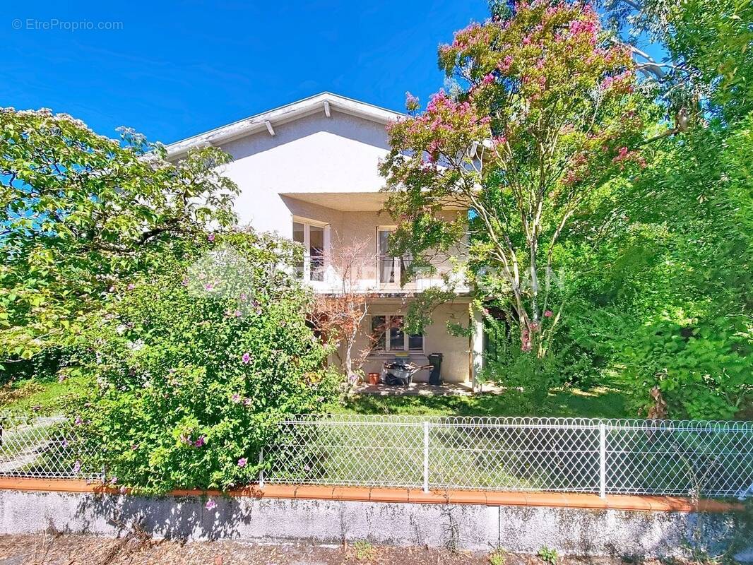 Maison à ESCALQUENS