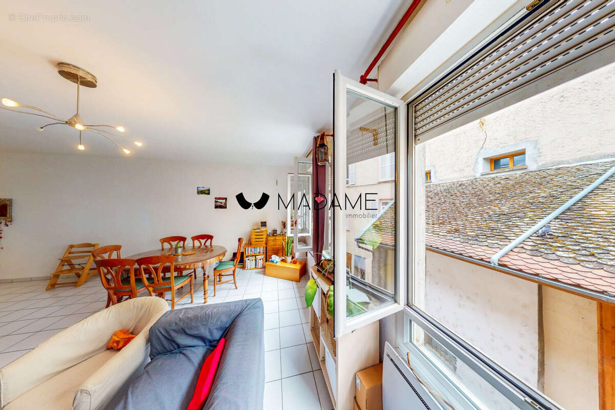 Appartement à VOIRON