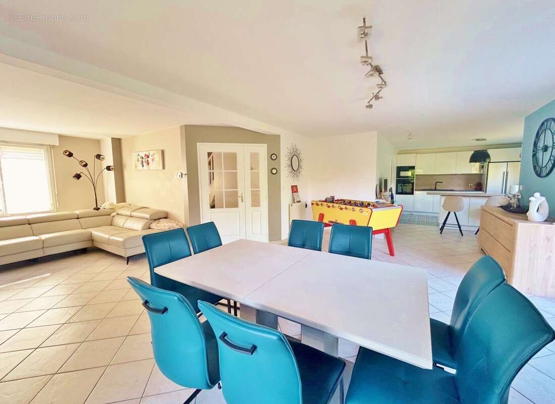 Maison à QUESNOY-SUR-DEULE