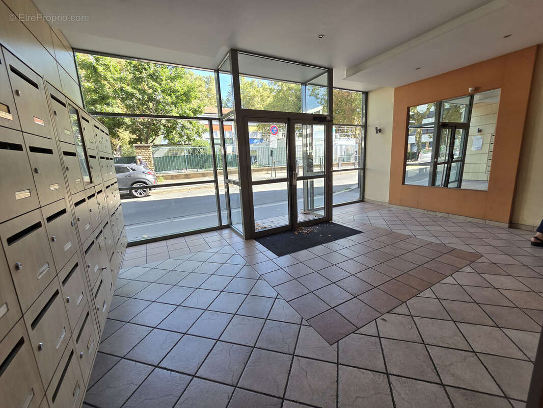 Appartement à SAINT-ETIENNE