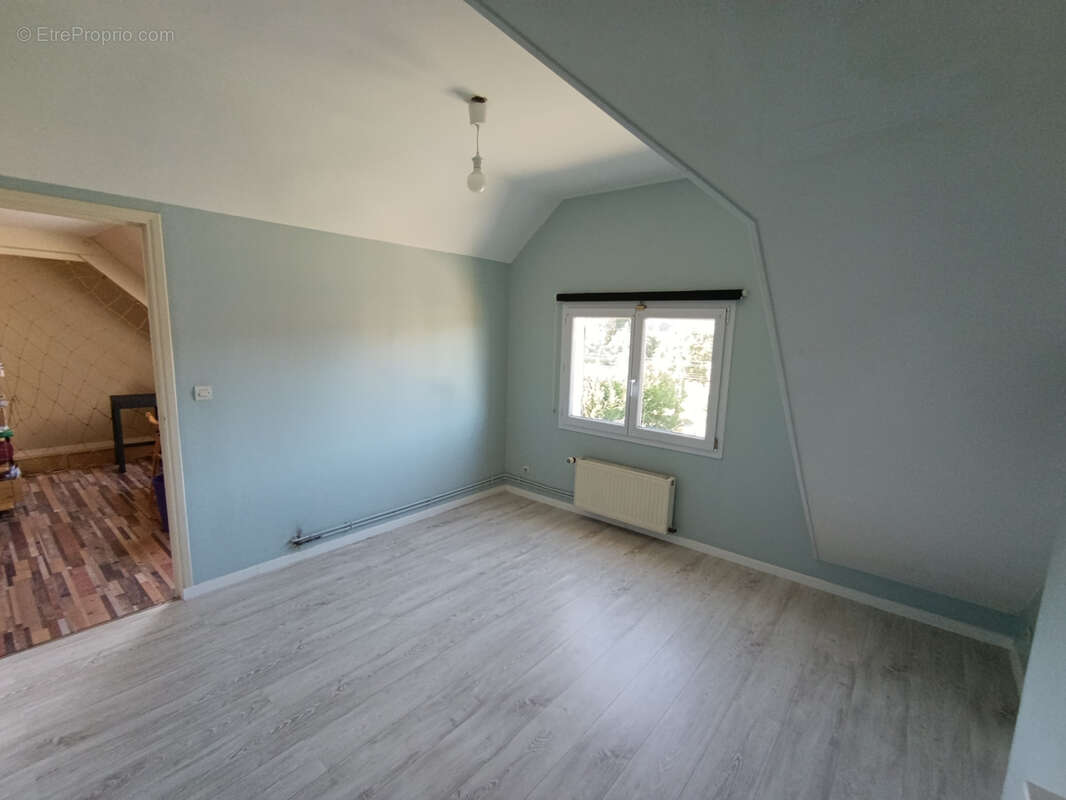 Maison à BURES-SUR-YVETTE