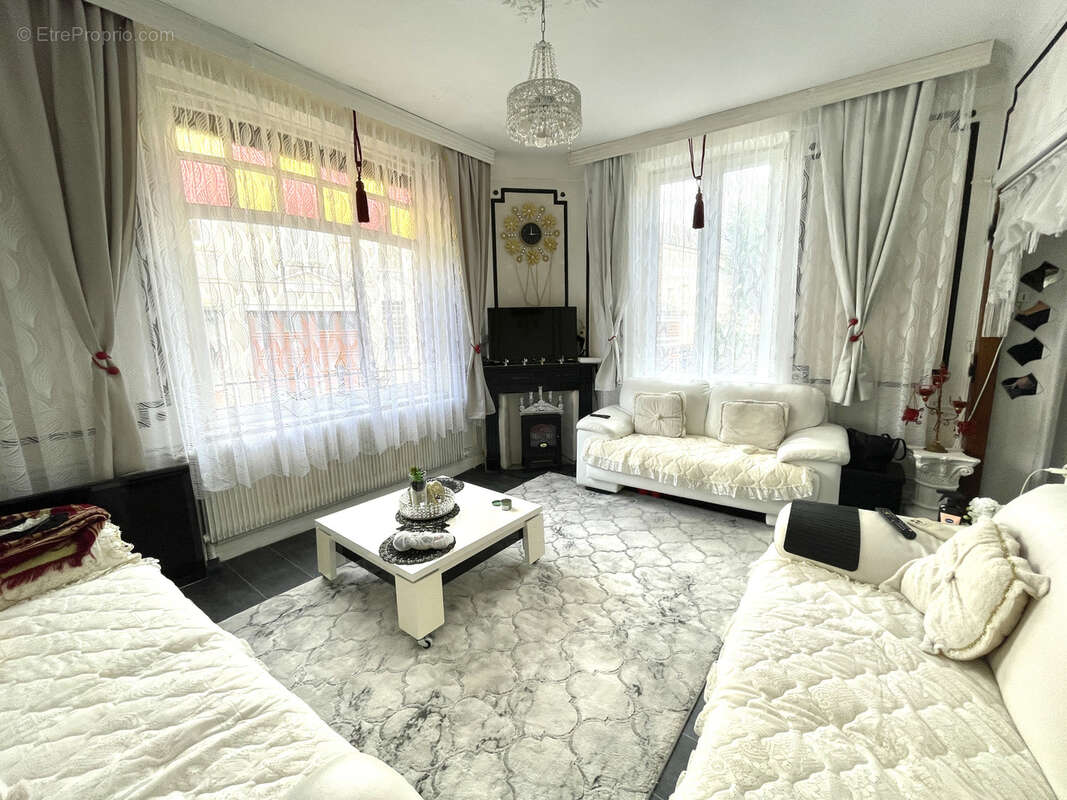 Maison à BOHAIN-EN-VERMANDOIS