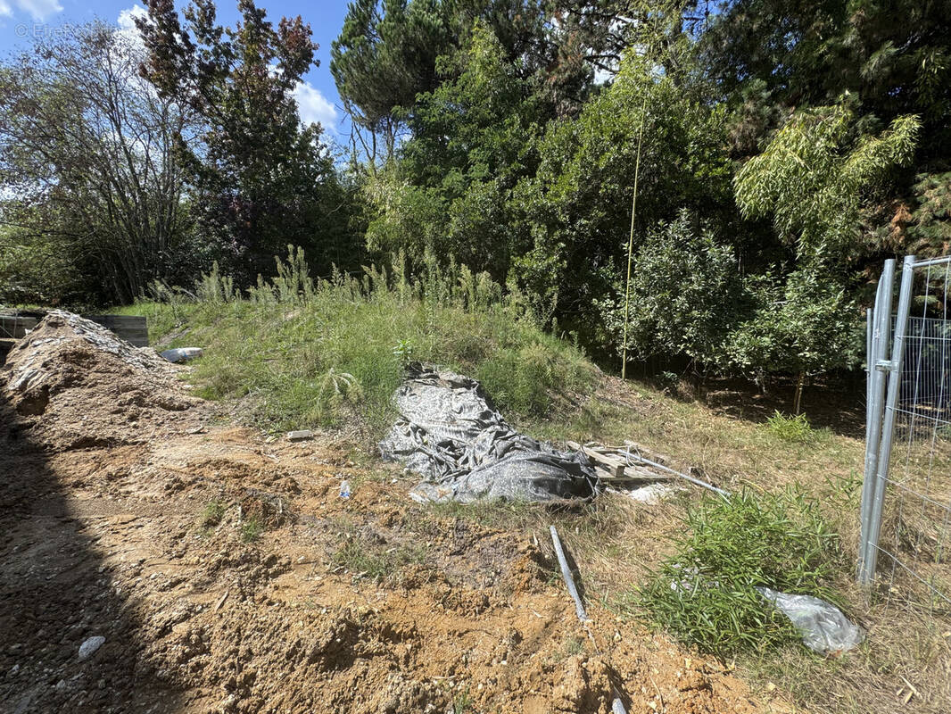 Terrain à SAINT-AUBIN-DE-MEDOC