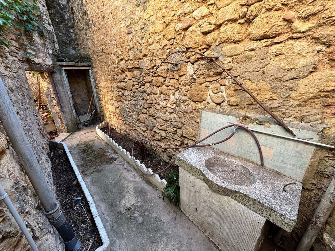 Maison à PUISSERGUIER