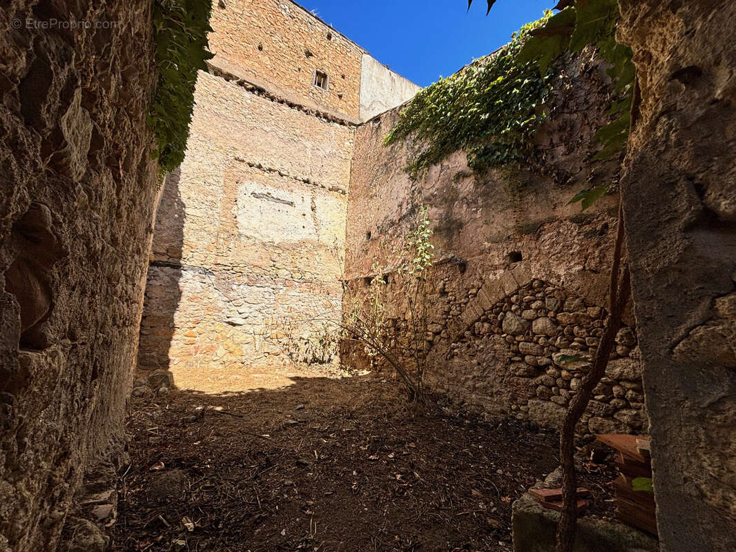 Maison à PUISSERGUIER