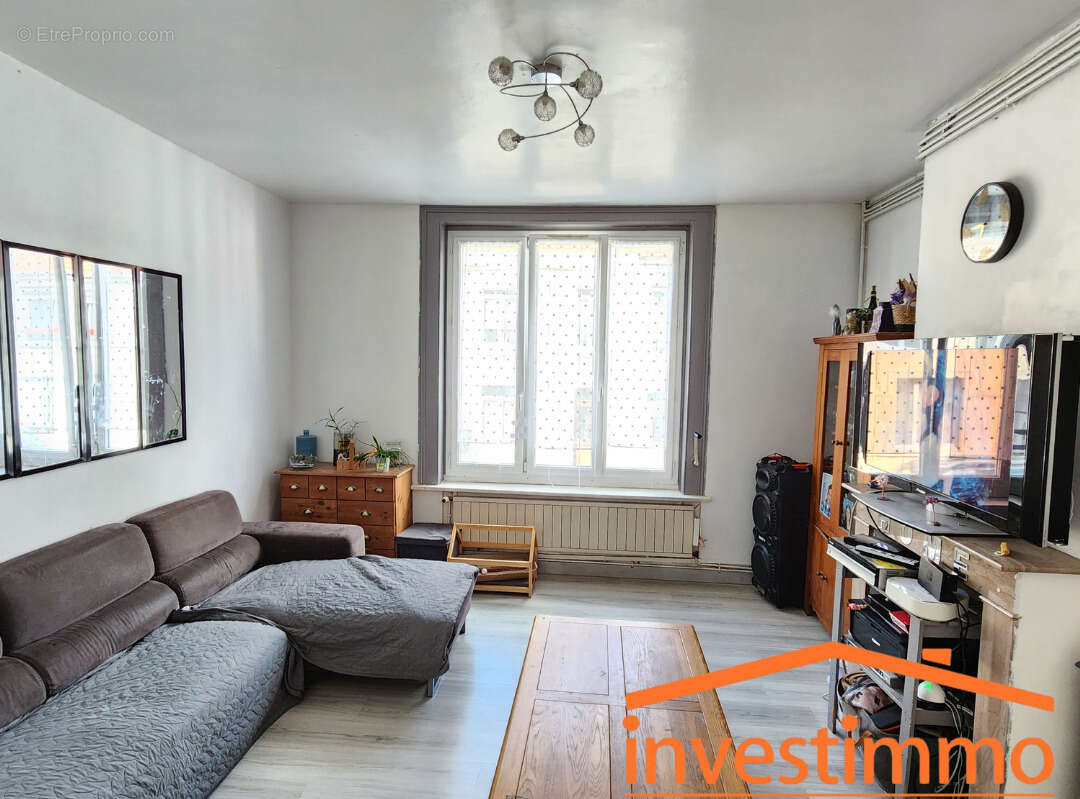 Maison à SAINT-MARTIN-BOULOGNE