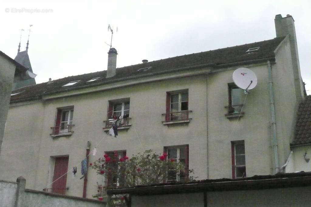 Appartement à VILLIERS-LE-BEL