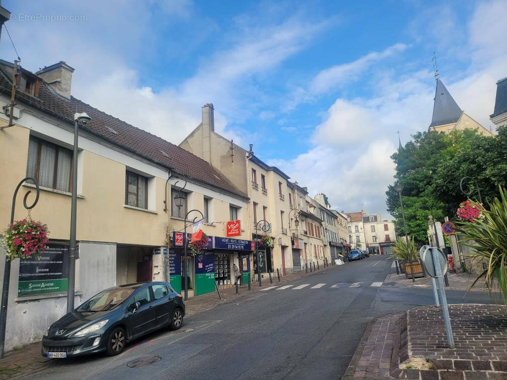 Appartement à VILLIERS-LE-BEL