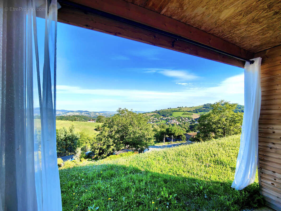 Maison à SOURCIEUX-LES-MINES