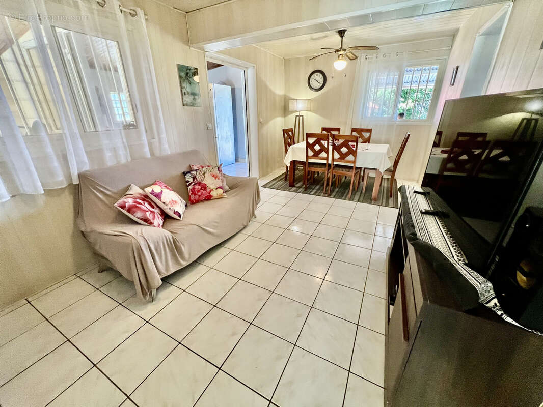 Maison à SAINT-JOSEPH