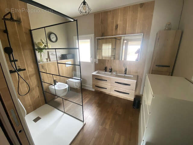 Maison à SAINT-ANDRE-LE-COQ