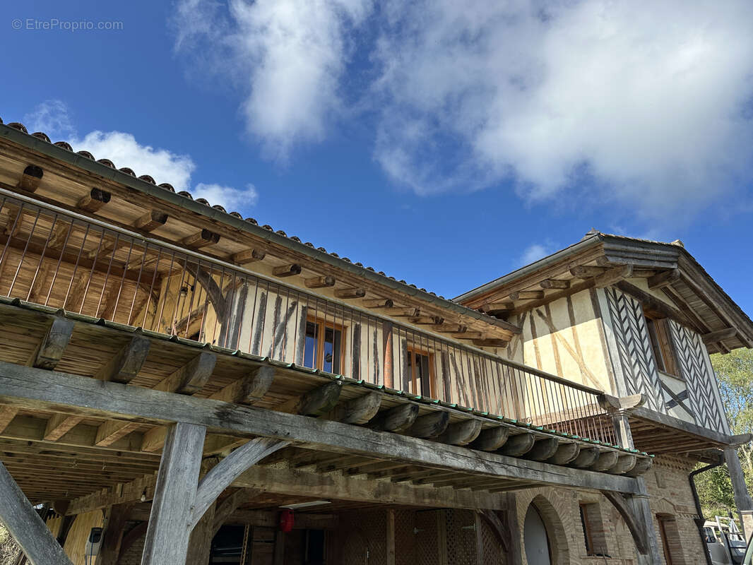 Maison à L&#039;ISLE-EN-DODON