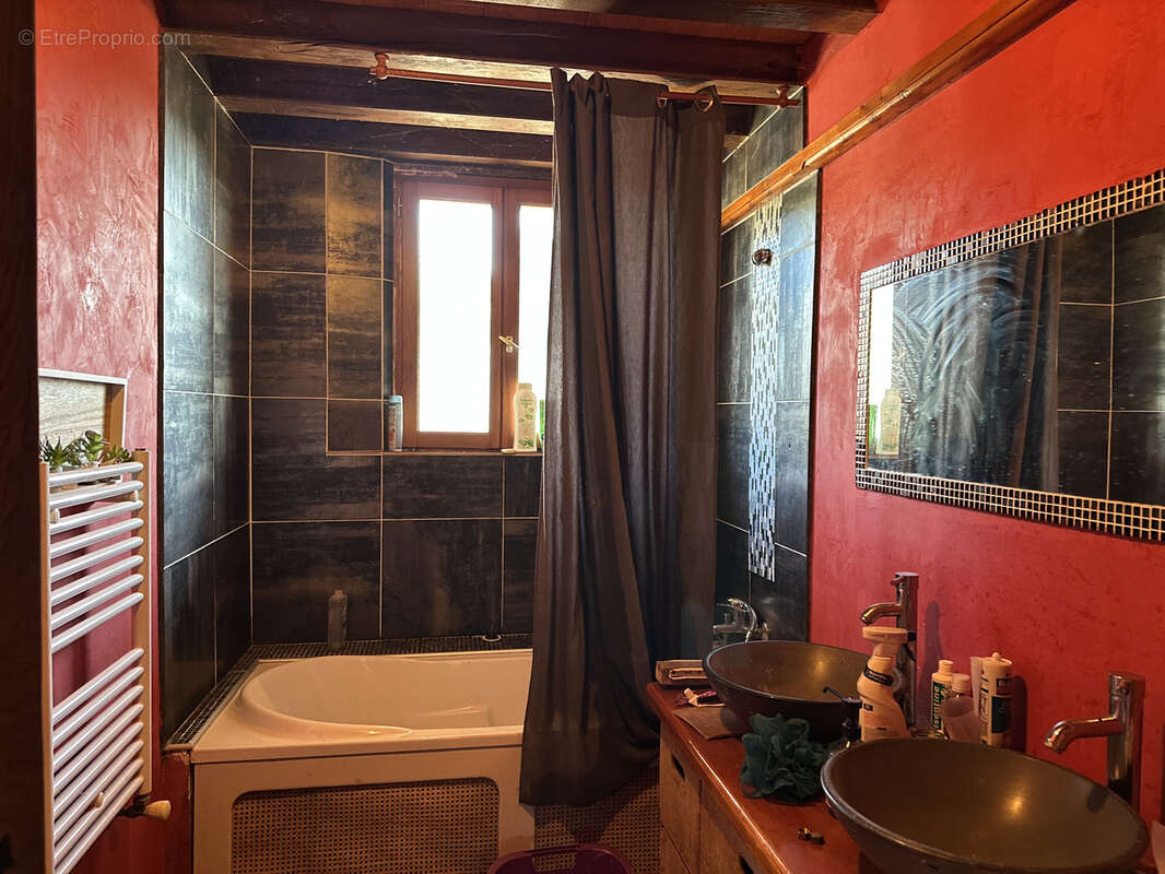 Maison à L&#039;ISLE-EN-DODON