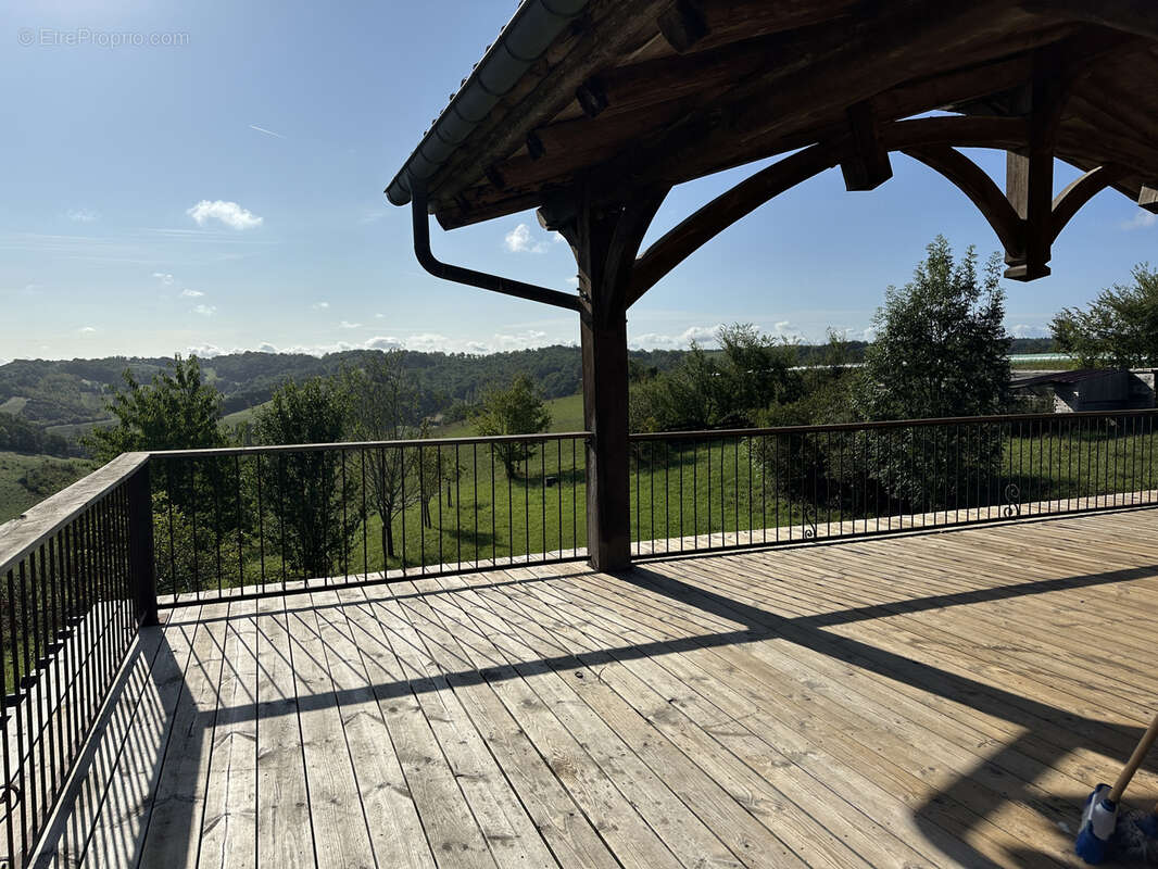 Maison à L&#039;ISLE-EN-DODON