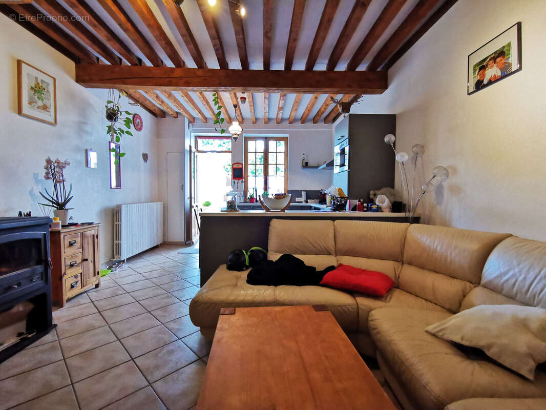 Maison à SAINT-HAON-LE-CHATEL