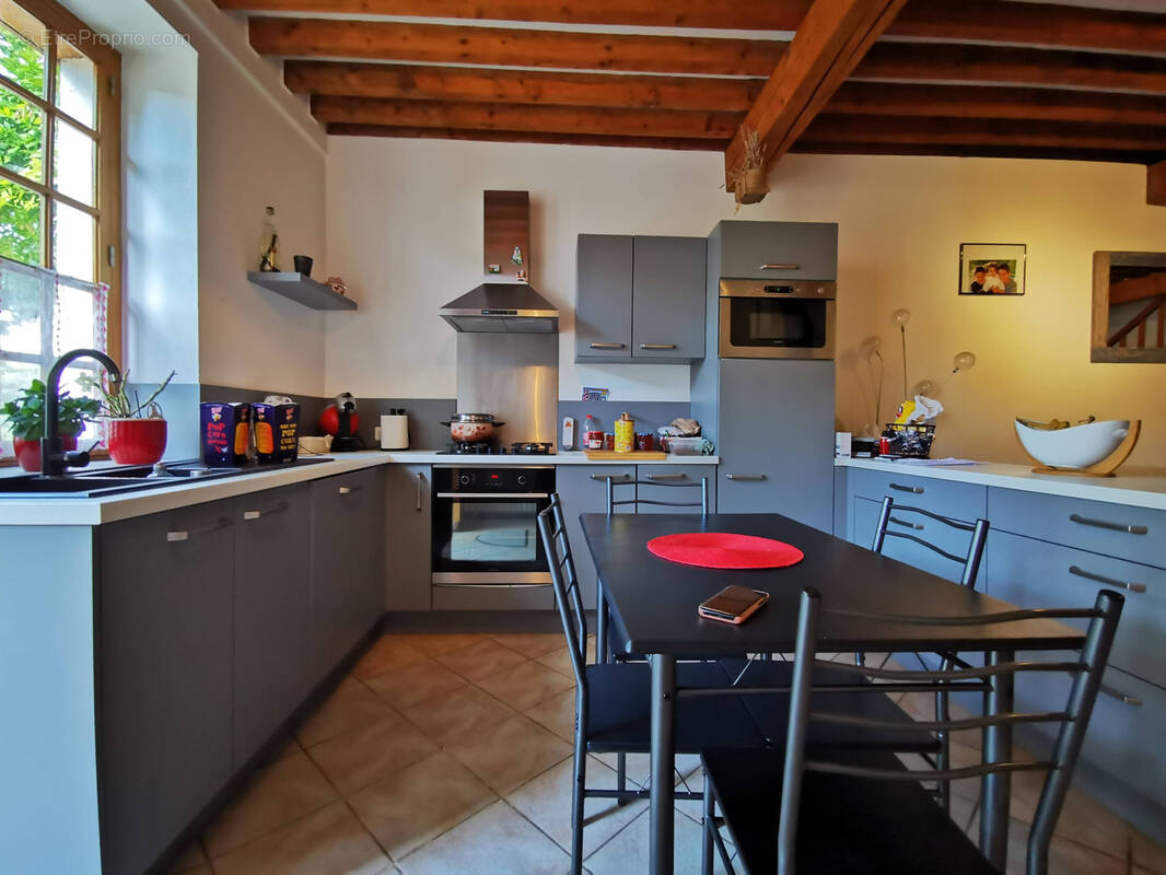 Maison à SAINT-HAON-LE-CHATEL