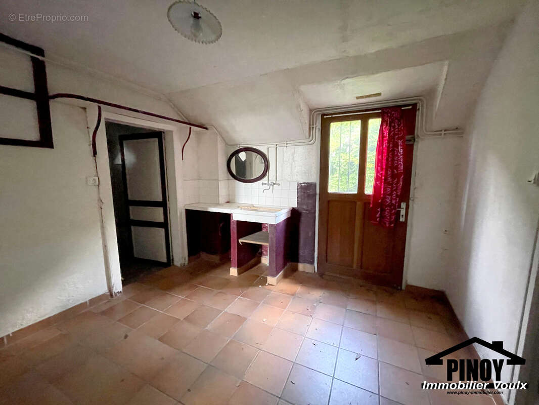 Maison à BAZOCHES-SUR-LE-BETZ