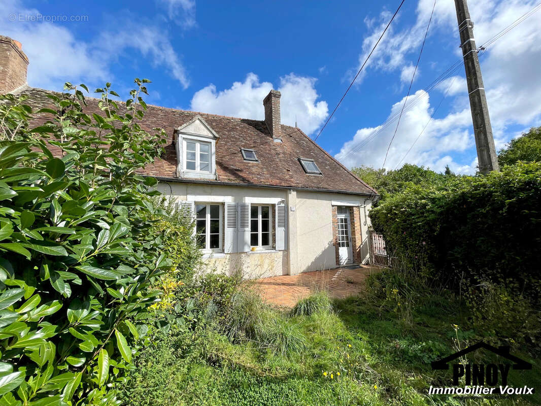 Maison à BAZOCHES-SUR-LE-BETZ