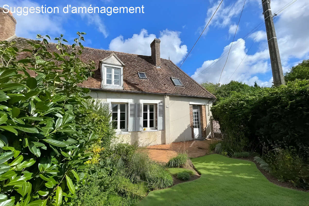 Maison à BAZOCHES-SUR-LE-BETZ