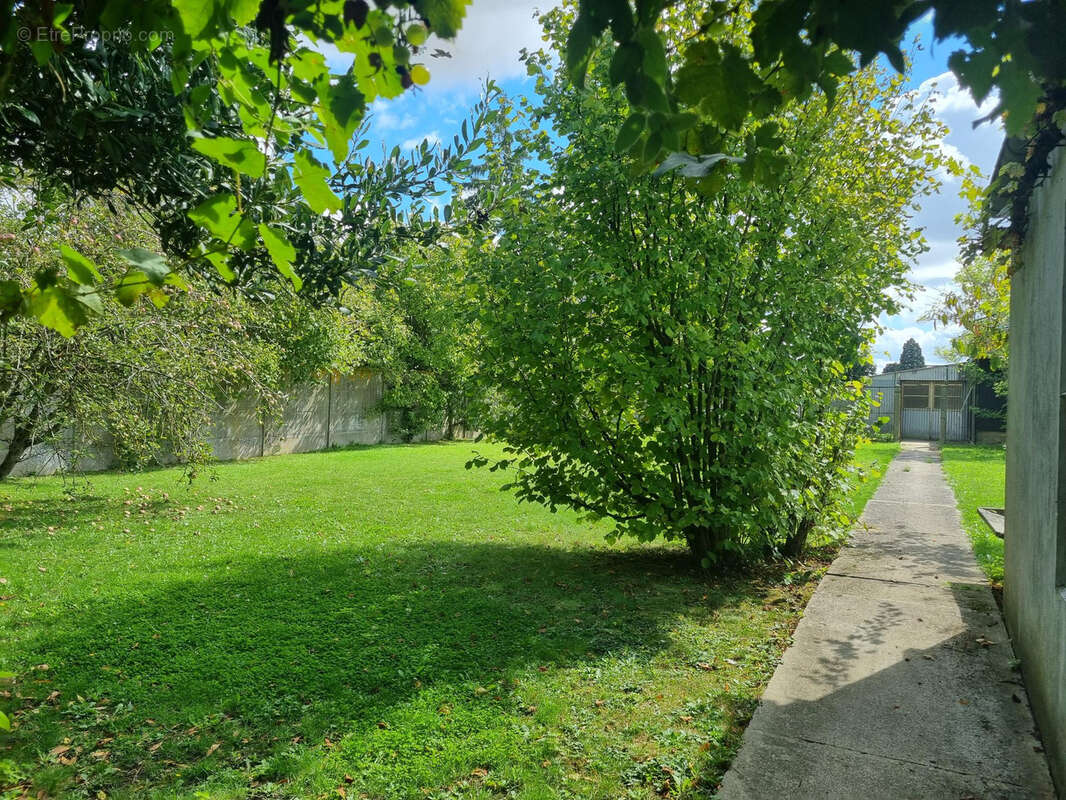 Maison à ILLIERS-COMBRAY