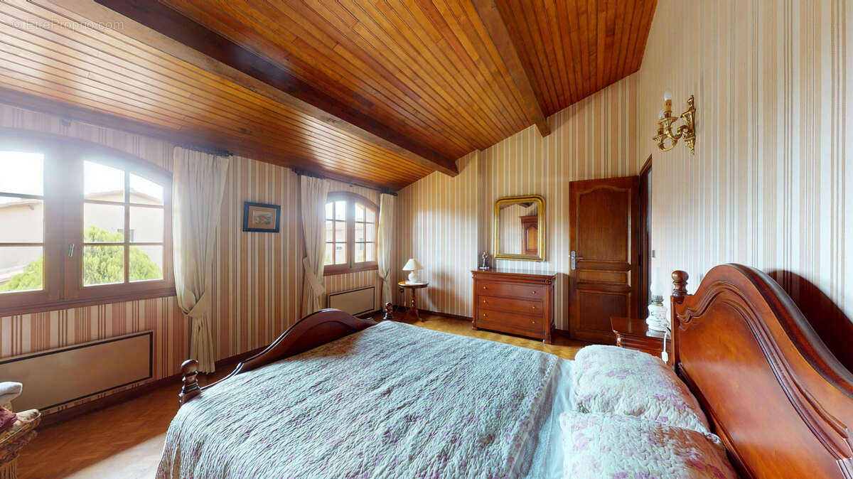 Maison à FENOUILLET