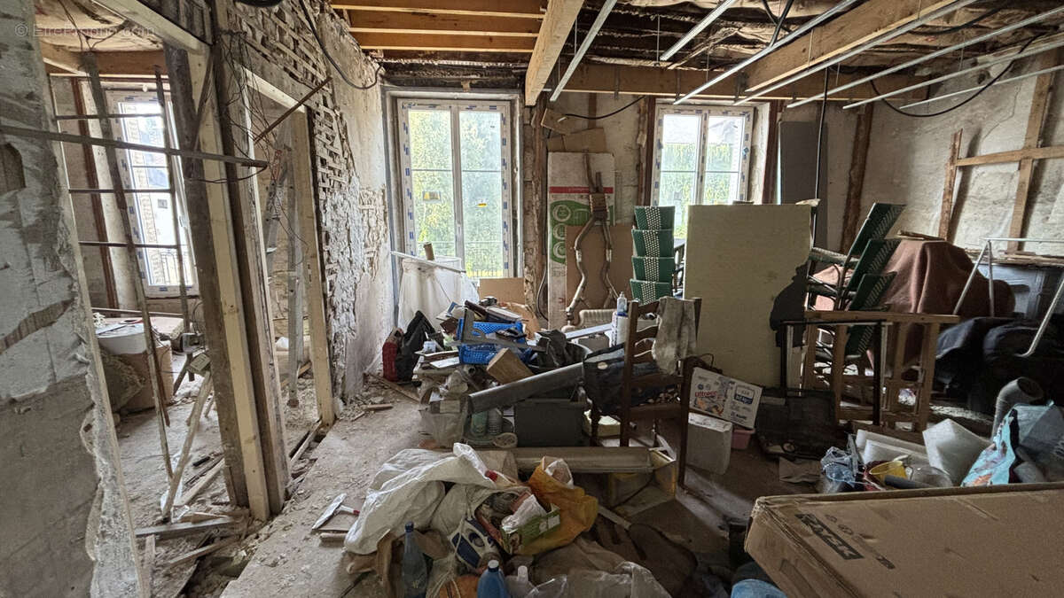 Maison à VILLERS-COTTERETS