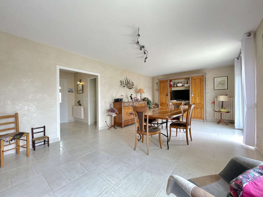 Maison à OUISTREHAM