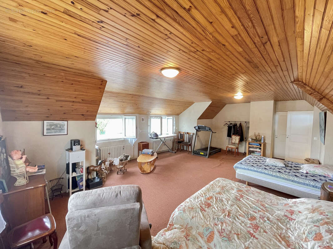 Maison à OUISTREHAM