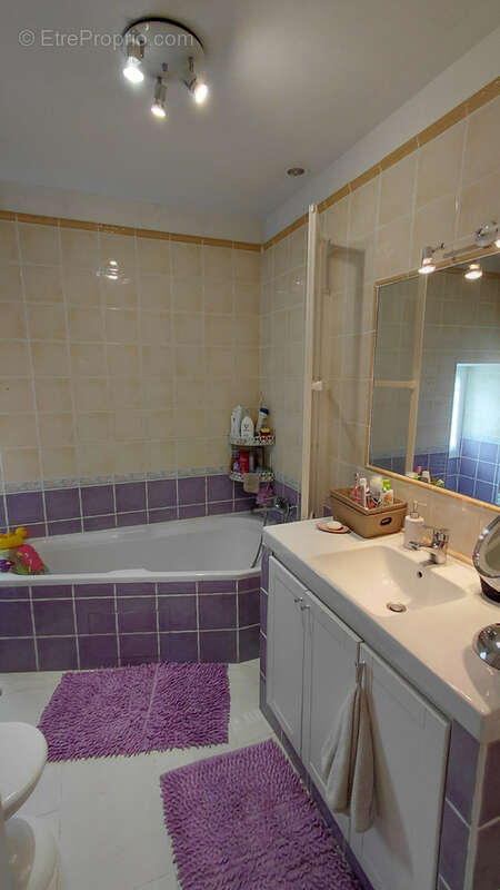 Maison à PIERRELATTE