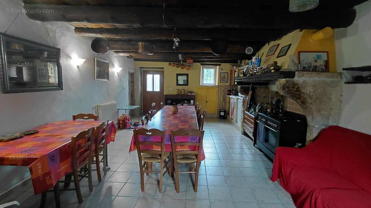 Maison à PIERRELATTE