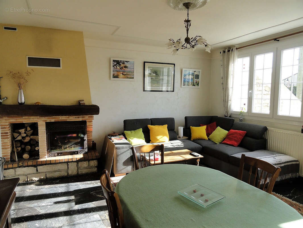 Maison à CHATENOY-EN-BRESSE