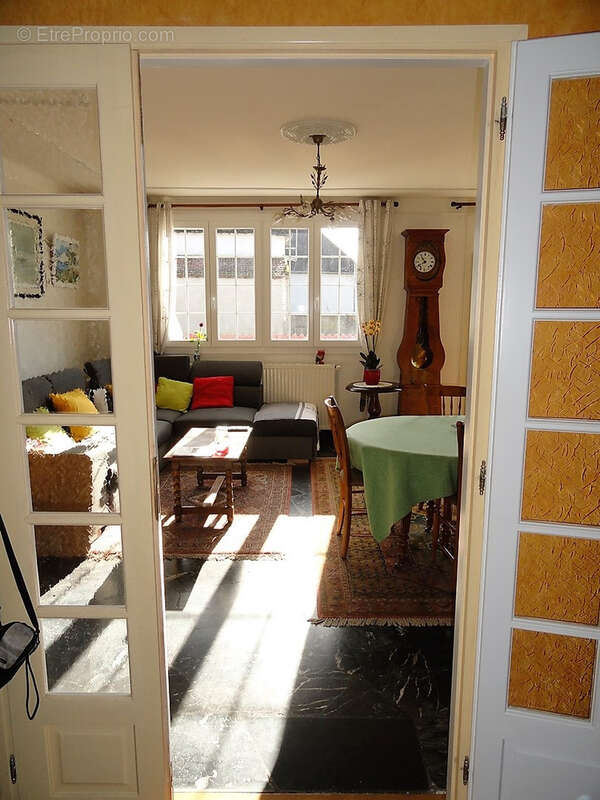 Maison à CHATENOY-EN-BRESSE