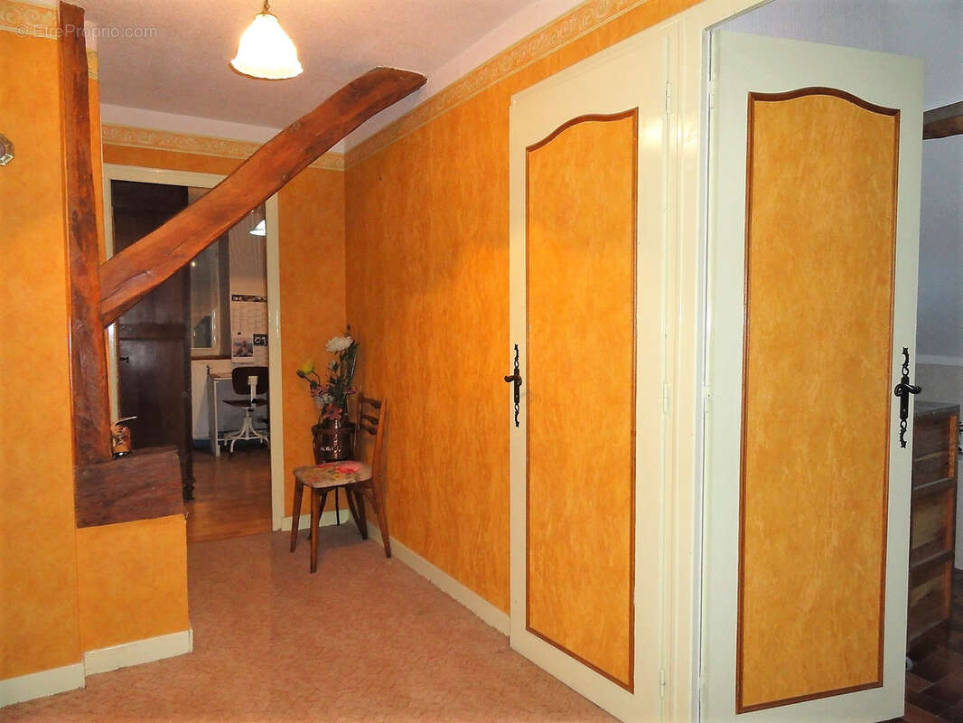 Maison à CHATENOY-EN-BRESSE