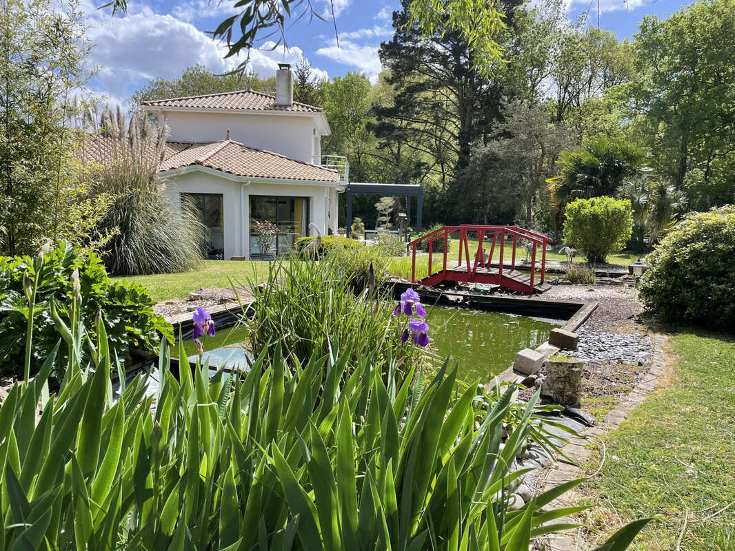 Maison à SAINT-PHILBERT-DE-GRAND-LIEU