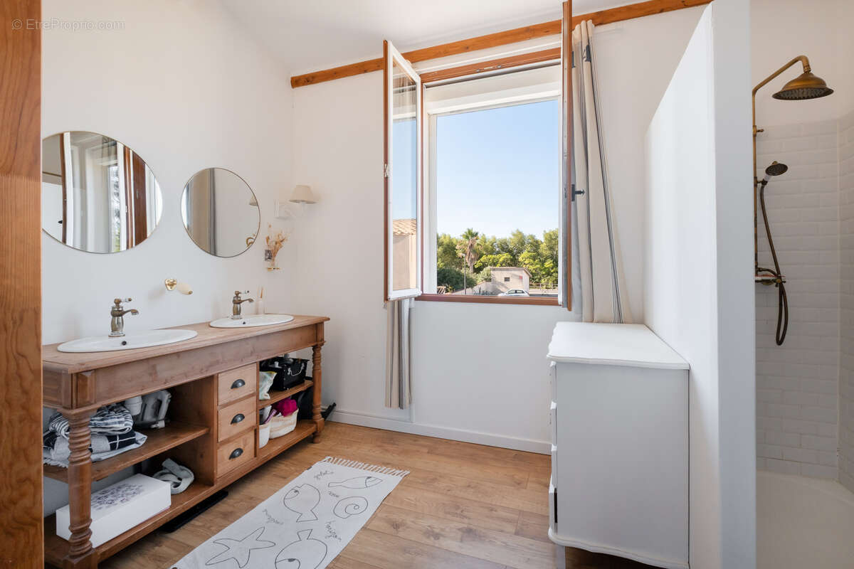 Maison à AIGUES-MORTES