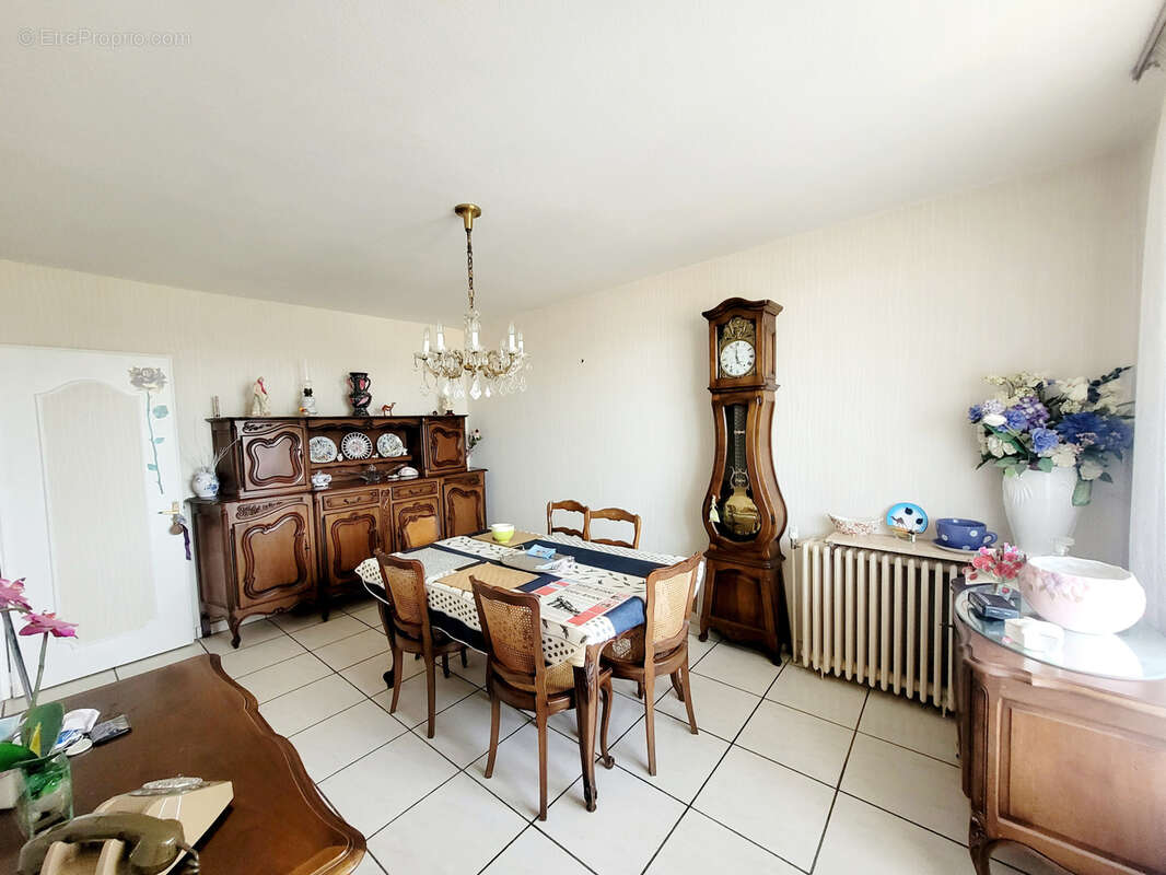 Maison à ROZIER-COTES-D&#039;AUREC