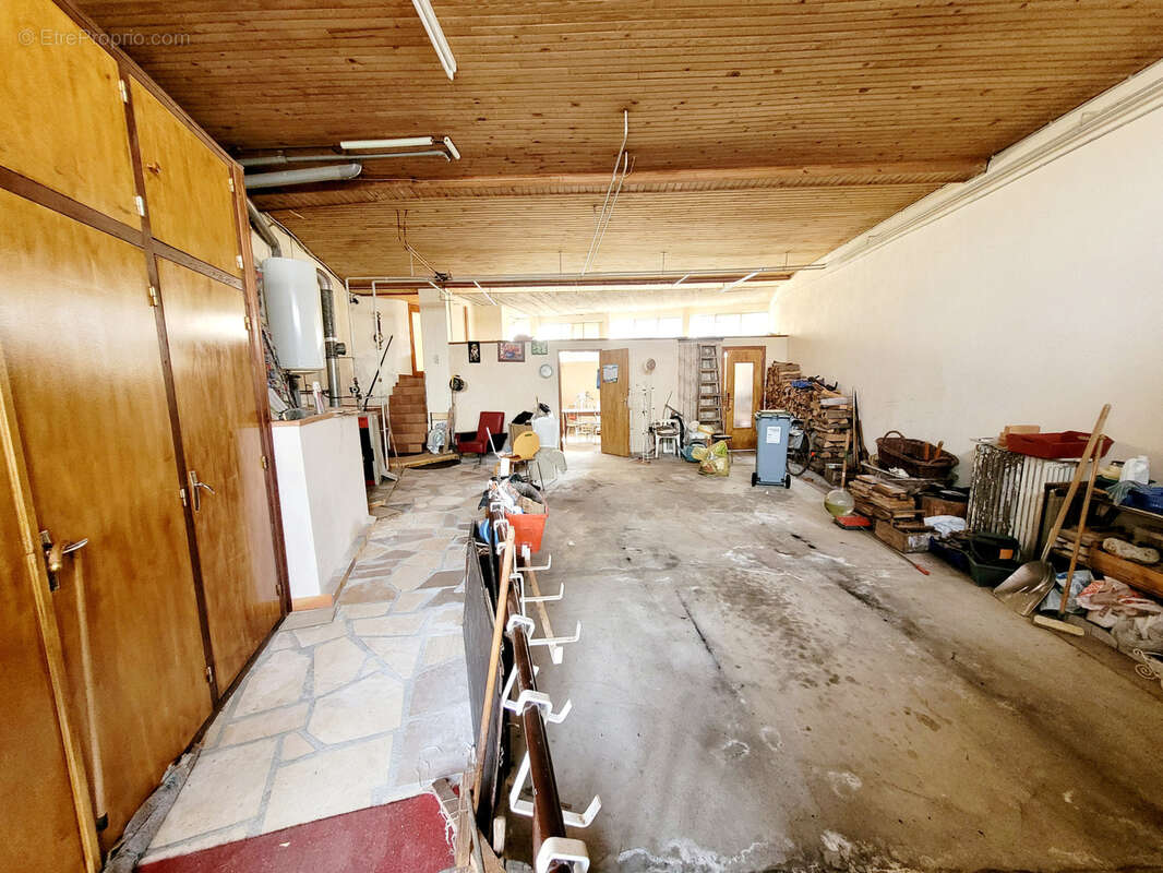 Maison à ROZIER-COTES-D&#039;AUREC