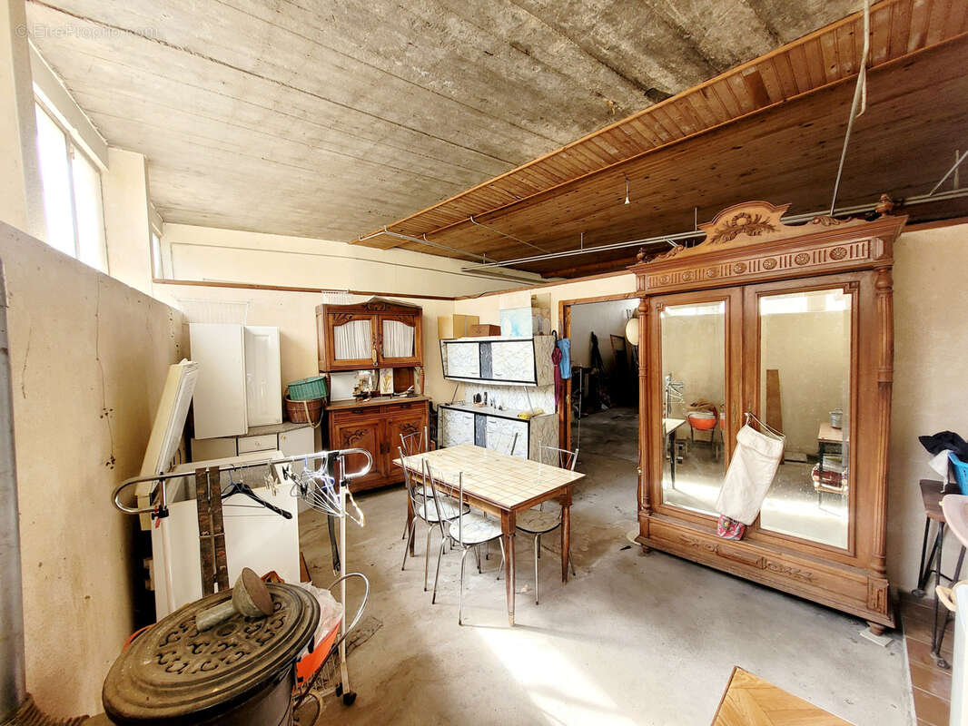 Maison à ROZIER-COTES-D&#039;AUREC