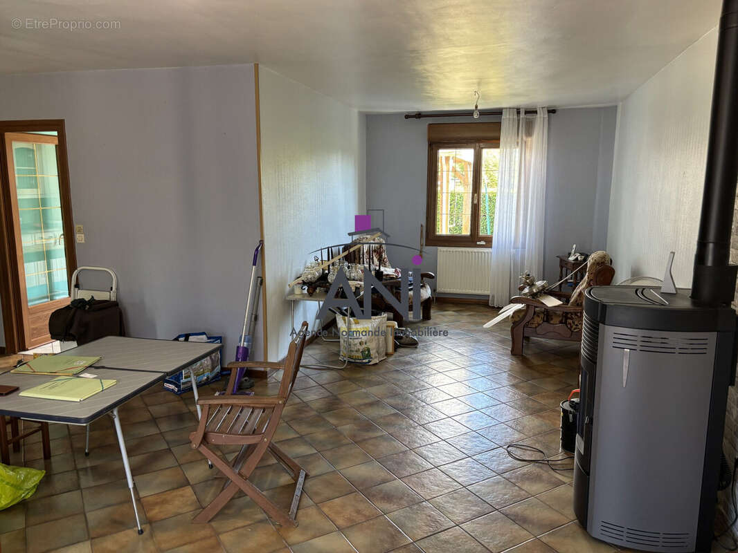 Maison à LES GRANDES-VENTES