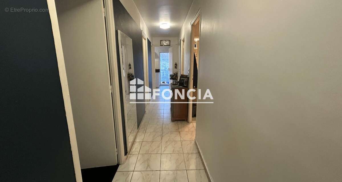 Appartement à SAINT-SAUVEUR-SUR-TINEE