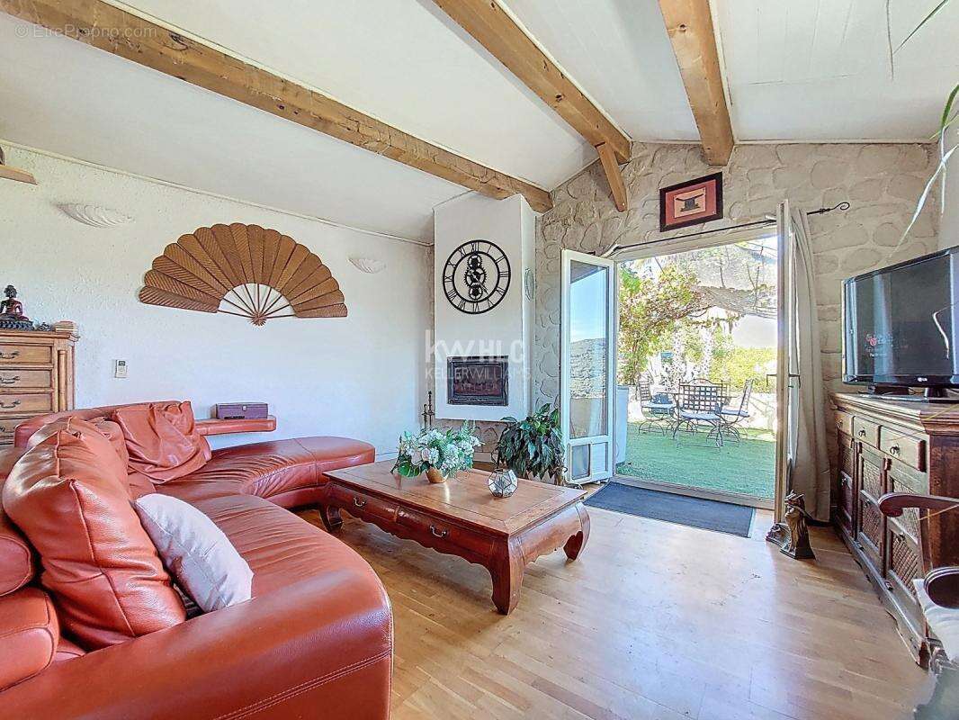 Maison à LES ADRETS-DE-L&#039;ESTEREL