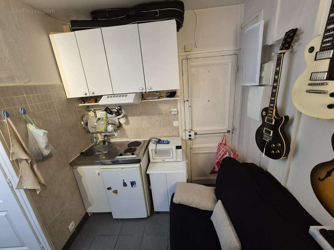 Appartement à PARIS-18E