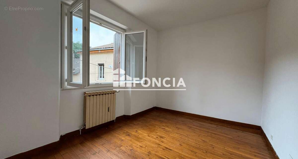 Appartement à AUBIN