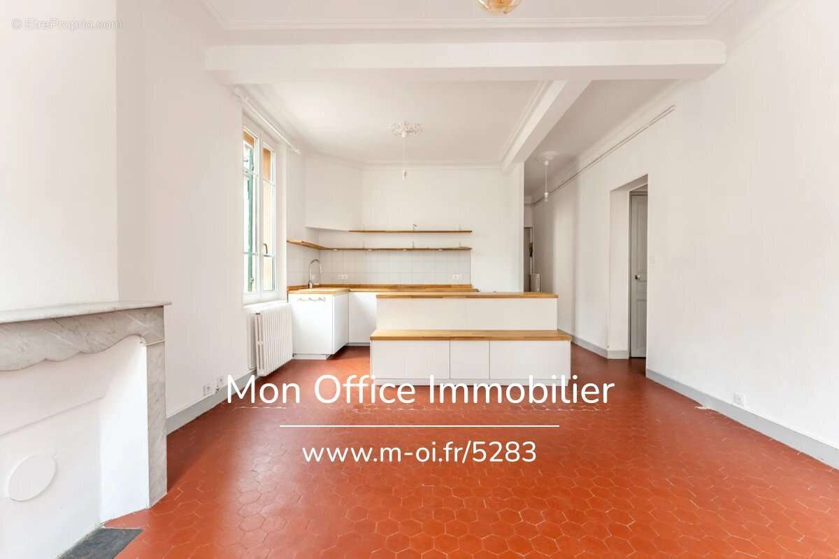 Appartement à AIX-EN-PROVENCE